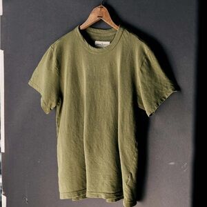 imogene + willie, classic cotton crew, olive M